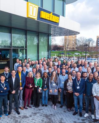 Nice day full of education, presentation and delicious food in a good company of @vetus_global 💙💛 . . . #vetus #boats...