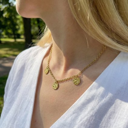 Minimalistický boho náhrdelník s přívěsky