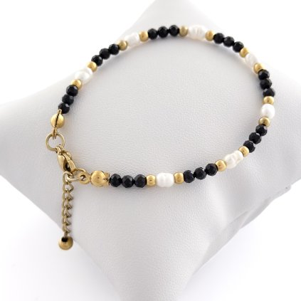 Náramek ze spinelu a říčních perel