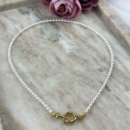Náhrdelník choker s říčními perlami Noemi