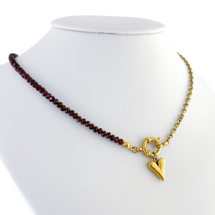 Granátový náhrdelník se srdcem