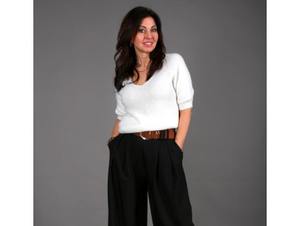 SVETR Z ALPAKY- BÍLÁ