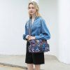 Multifunkční cestovní taška s více kapsami Kono Flower - navy