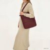 Beagles Calvia dámská taška shopper 10L - vínová