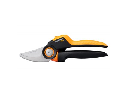 zahradni dvoucepelove nuzky fiskars p921 powergear nove