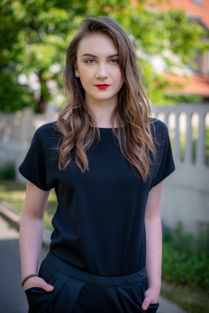 TRIČKO LAURA ČERNÉ