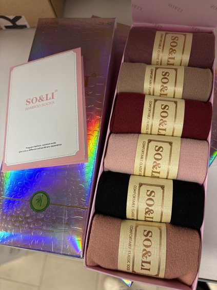 Dámské parfémované ponožky