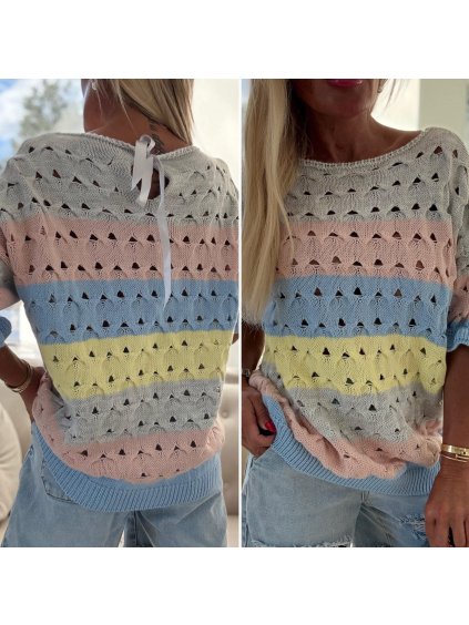 Pletený svetr s pastelovými pruhy