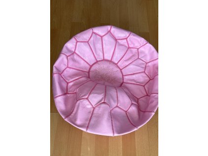 Růžová kožená taburetka