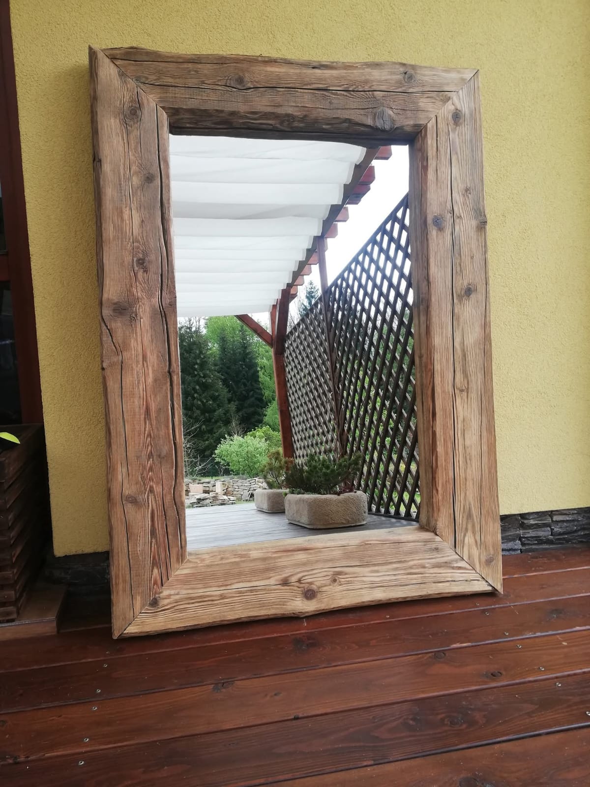 Zrcadlo z masivního dřeva – přírodní rustikální rám (originál) - PRODÁNO