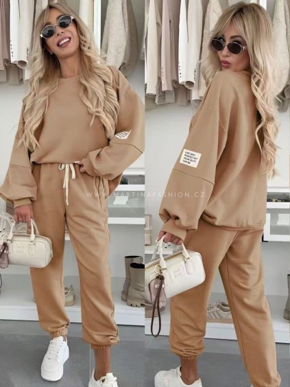 Camel tepláková souprava LOMERA s nášivkou