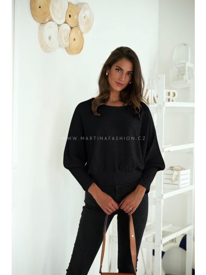 Černý volnější svetr PIRELLA