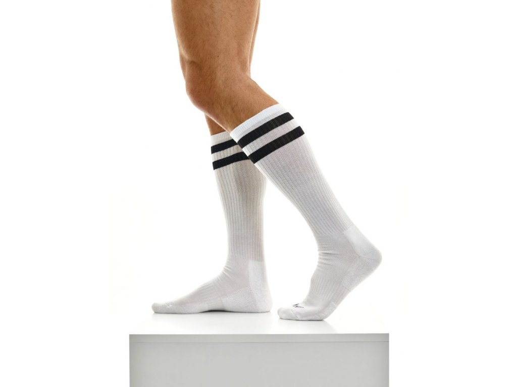 XS2012 white soccer socks modus vivendi readytowear 2 .jpg