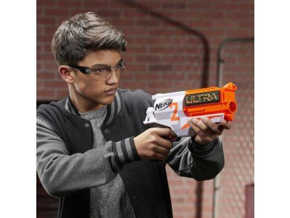 Nerf Ultra Two pistole s dostřelem 33 metrů