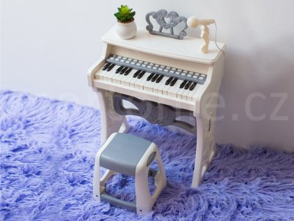 piano
