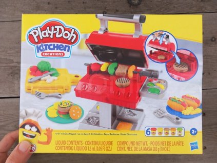 Play-doh Barbecue gril + 6 kelímků