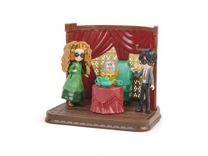 HP učebna jasnovidectví, figurky Harry a prof. Trelawneyová 8cm