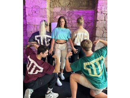 c3959dee a2e3 45be 8030 df1f30107d98