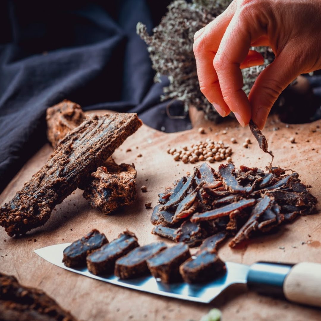 Jak usušit biltong doma – kompletní návod podle Maso Here