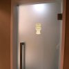 Metalická nálepka na WC toaleta - 2 barvy (Barva Stříbrná)