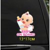 Nálepka na auto Baby on board - 2 druhy (Farba Dievčatko)