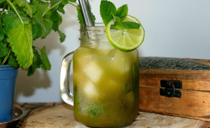 Nealko matcha mojito