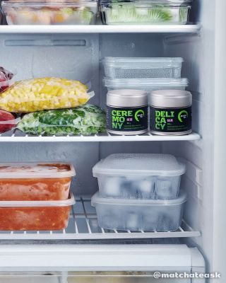 Matcha reaguje na svetlo, teplo aj vlhkosť 🌿✨ Správne skladovanie je základ jej kvality. • Neotvorenú dózu uchovávajte v...