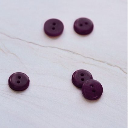 2 hole corozo button plum