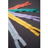 Zip YKK spirálový 30 cm