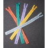 Zip YKK spirálový 30 cm