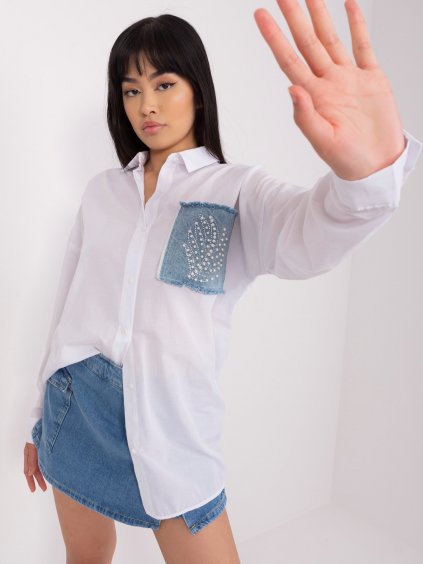Bílá dámská oversize košile s aplikacemi