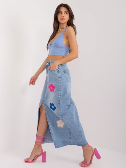 Modrá džínová midi sukně s květinovým vzorem