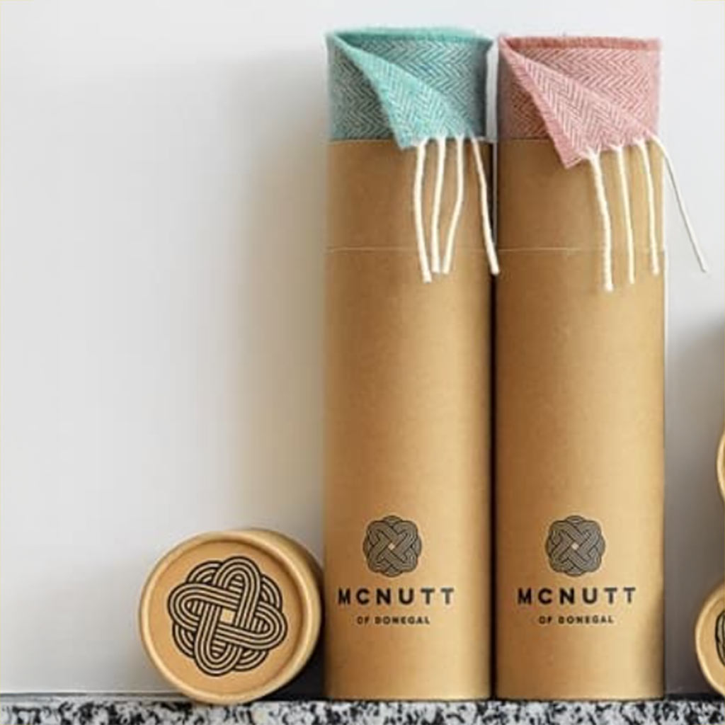 Kašmírový šál – darčekové balenie v pevnej kartónovej tube, v cene produktu