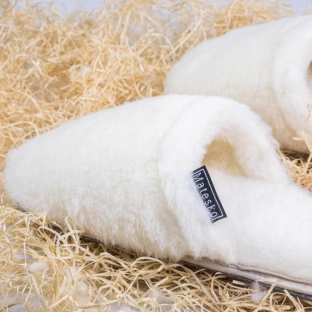 Kašmírové merino papuče Matesko s etiketou na boku