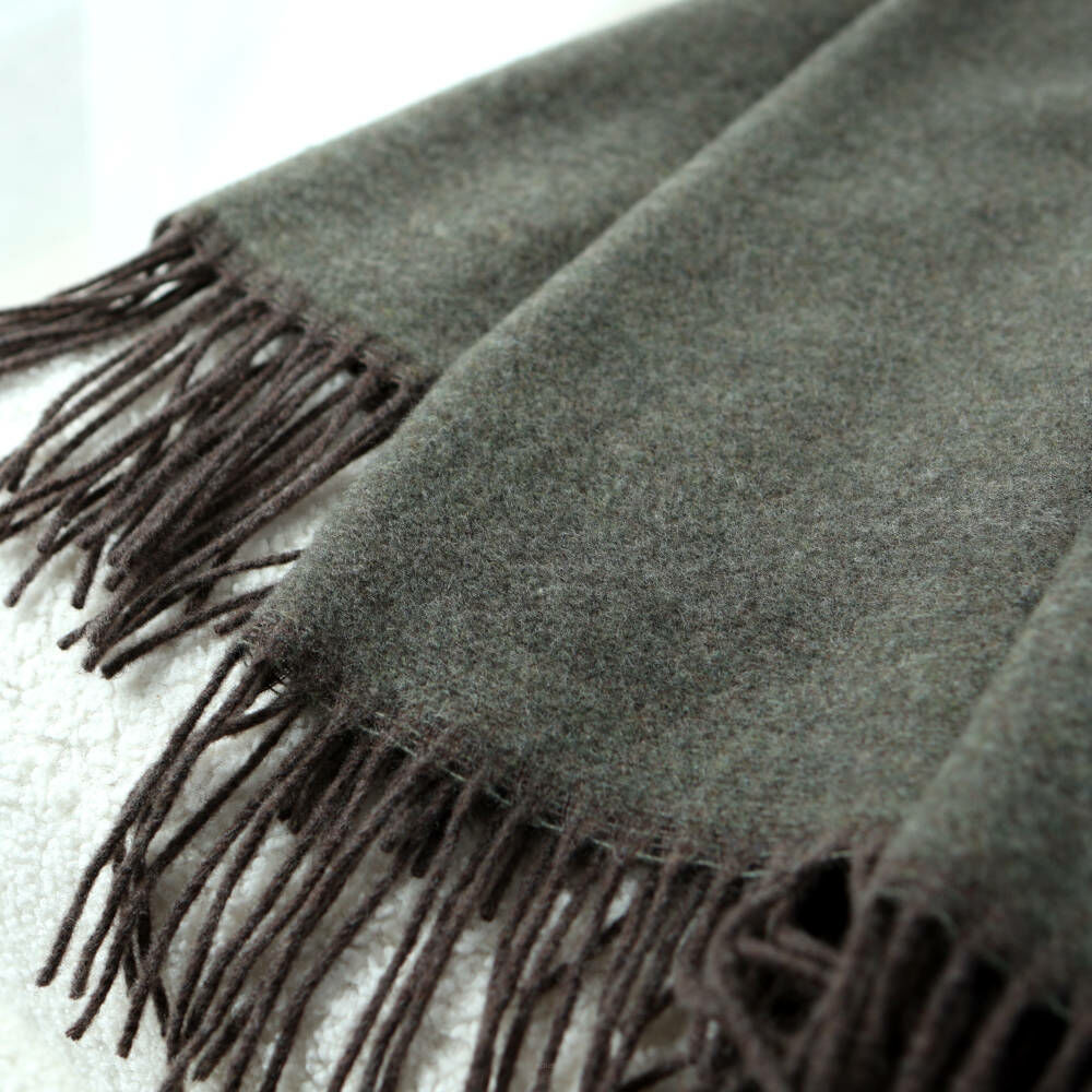 Khaki pléd zo Superfine Merino vlny a kašmíru