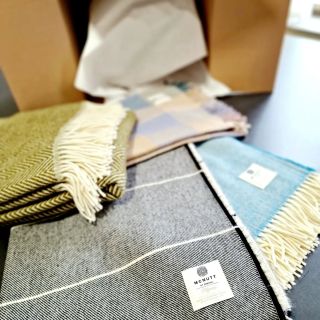 Katka má Vianoce už vybavené , už jej to sviští domov - praktické a mega teplé. A čo Ty ? Už máš praktický a funkčný...