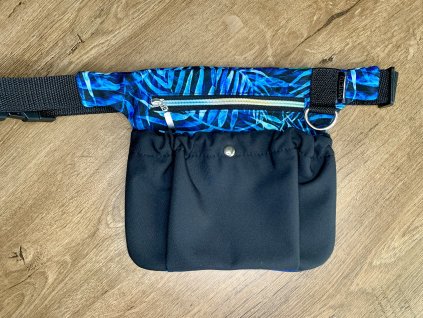 Pamlskovník - Tropické listy/ černá přední kapsa