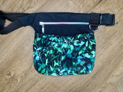 Pamlskovník - černý / zelené lístky přední kapsa