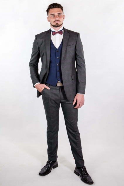 Károvaný oblek šedej farby SLIM STRIH, klasický
