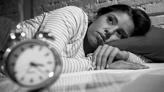 Álmatlanságban szenved? Tanácsot adunk, hogyan küzdjön ellene