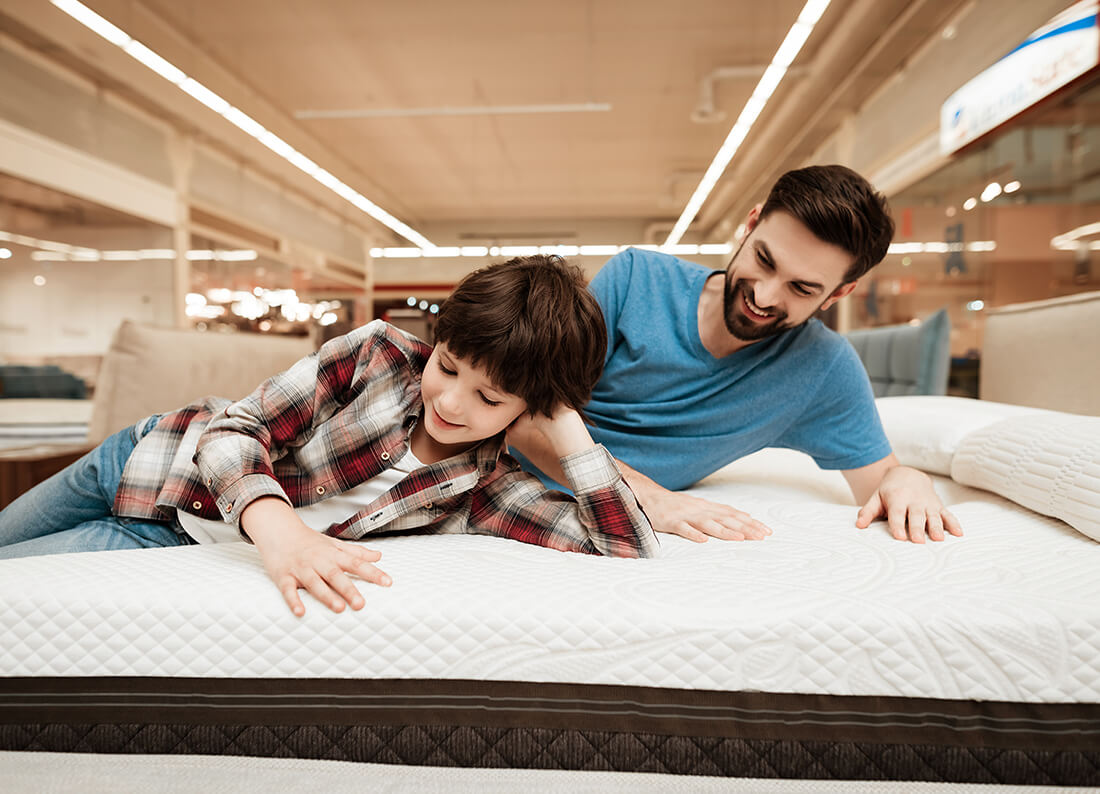 Koupit velkou matraci nebo 2 menší?