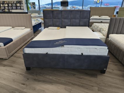 eedce1b8 b701 4a12 9fca 19a60f5331a2