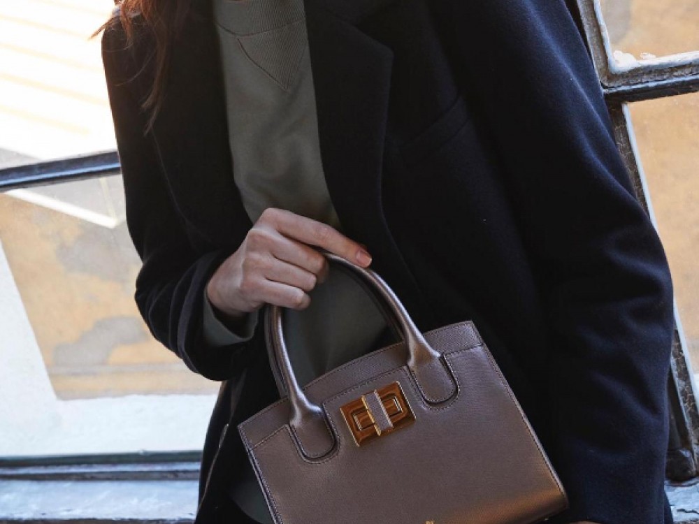 TRENDS GUIDE: MÓDNÍ TRENDY SEZÓNY PODZIM/ZIMA 2021/22 (AW 2021/22)