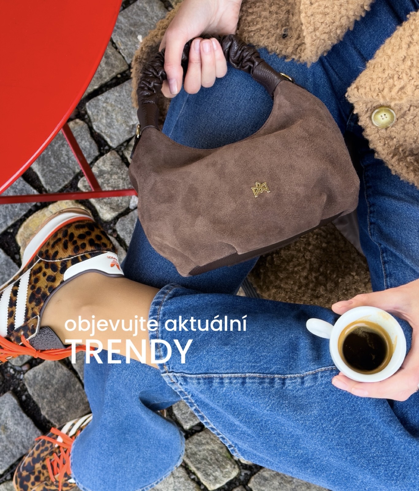 Objevujte aktuální trendy