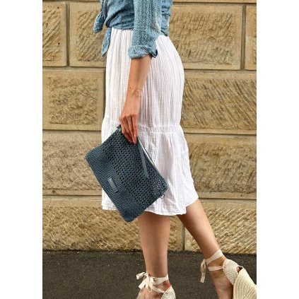 Psaníčko háčkované Victoria | kouřově modrá