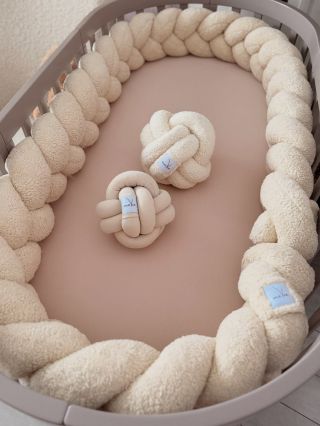 Beránková kolekce se rozrůstá 🤍 Nové beránkové kousky právě teď v nabídce 🤭👌🏽 👉 Napište nám do komentářů, jaký další...