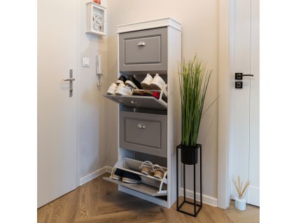 seber typ 3 siva biela interier 01 min