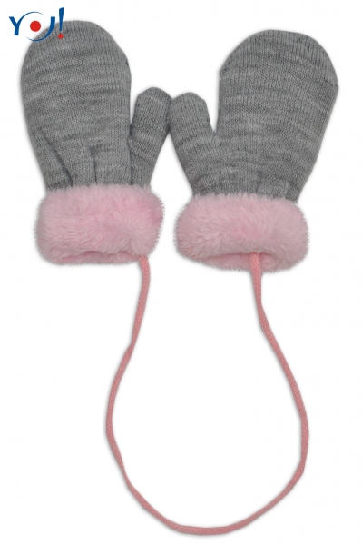 Zimní kojenecké rukavičky s kožíškem - se šňůrkou YO - šedé/růžový kožíšek Velikost koj. oblečení: 98-104 (2-4r)