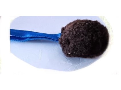 Psarvard Míček z ovčí kůže 12 cm s pevnou výplní a ručkou