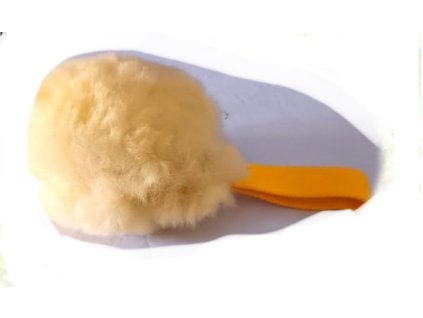 Psarvard Míček z ovčí kůže 12 cm s měkkou výplní a ručkou
